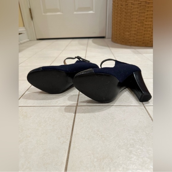 Nine West Heels - Picture 7 of 7